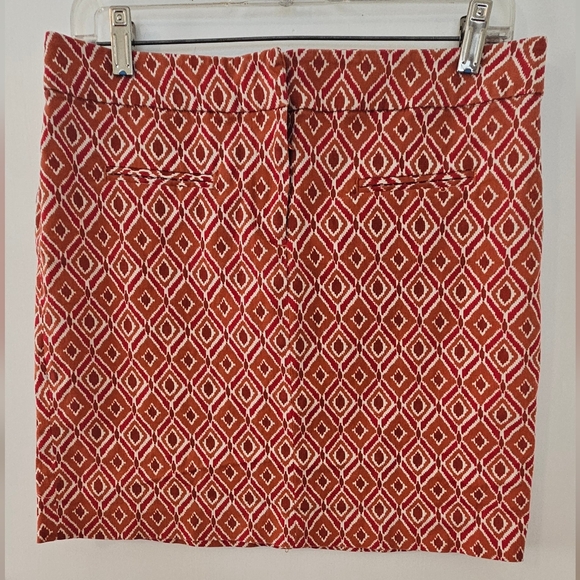 Dalia Collection Dresses & Skirts - Dalia Collection Modern Fit Geometric Print Skirt Red Orange White Size 10